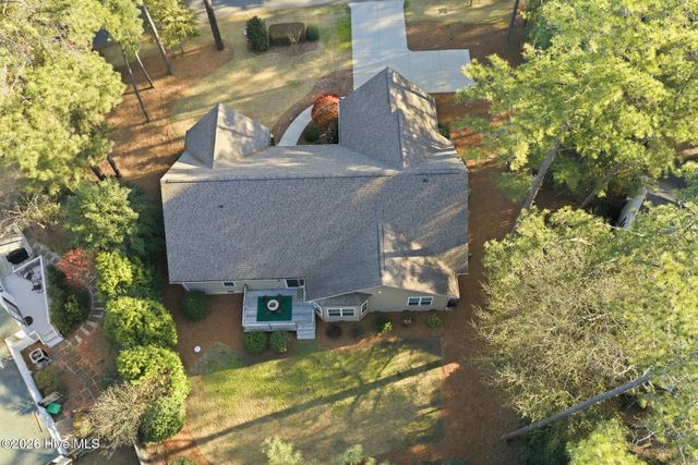 290 Pinyon Circle, Pinehurst, NC 28374