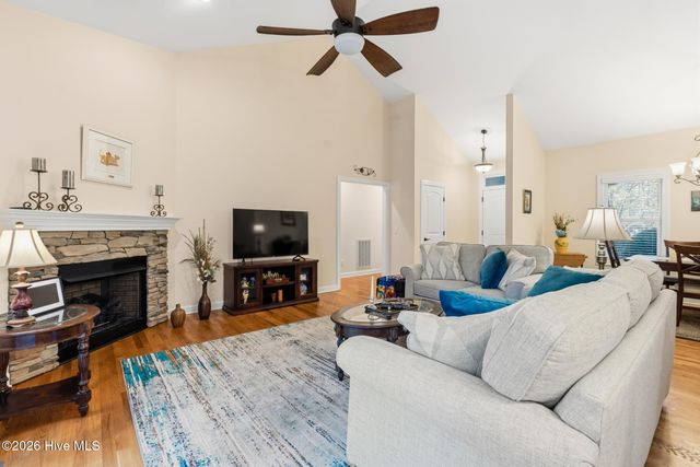 290 Pinyon Circle, Pinehurst, NC 28374