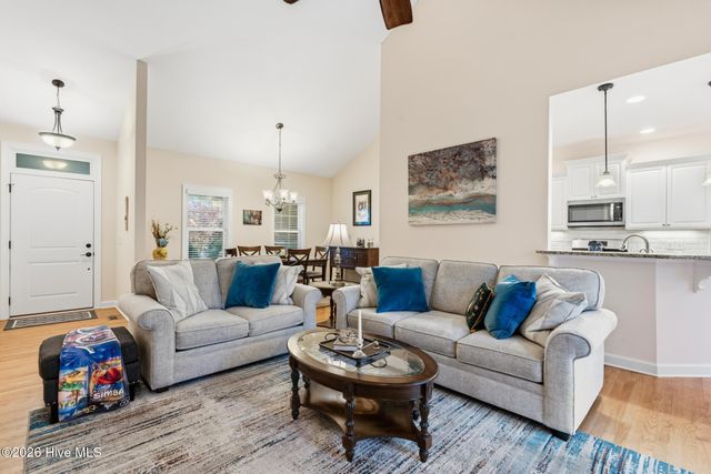 290 Pinyon Circle, Pinehurst, NC 28374