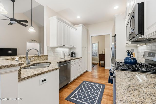 290 Pinyon Circle, Pinehurst, NC 28374