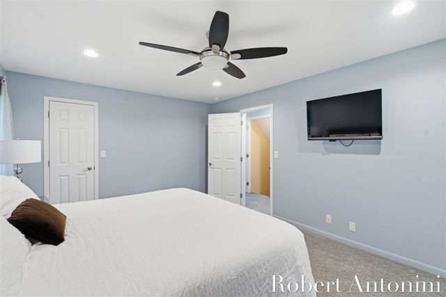 1708 Mont Rue Drive, Grand Rapids, MI 49546