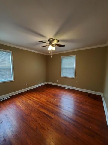 1163 Abbeville Avenue NW, Aiken, SC 29801