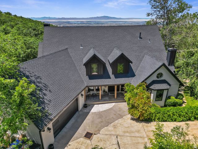 2692 S GRAND OAK CIR, Bountiful, UT 84010