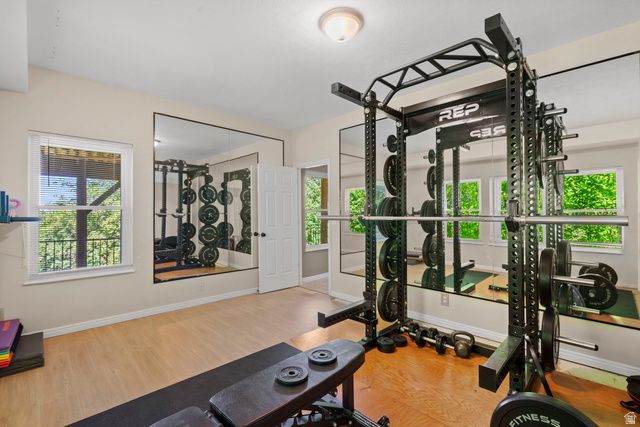 2692 S GRAND OAK CIR, Bountiful, UT 84010