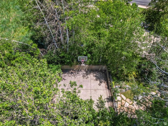 2692 S GRAND OAK CIR, Bountiful, UT 84010