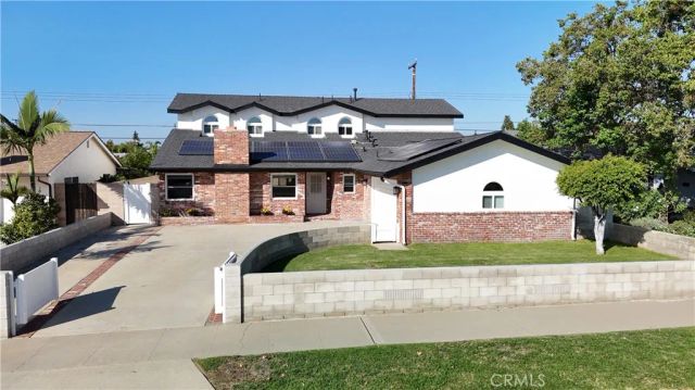 2331 E Adams, Orange, CA 92867