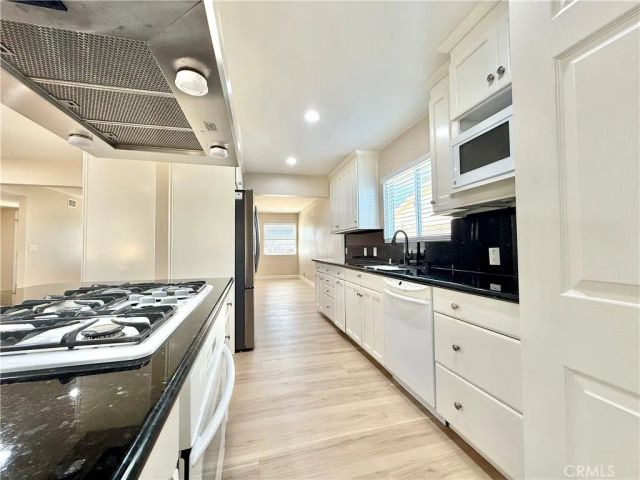 2331 E Adams, Orange, CA 92867