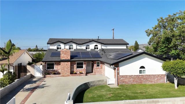 2331 E Adams, Orange, CA 92867