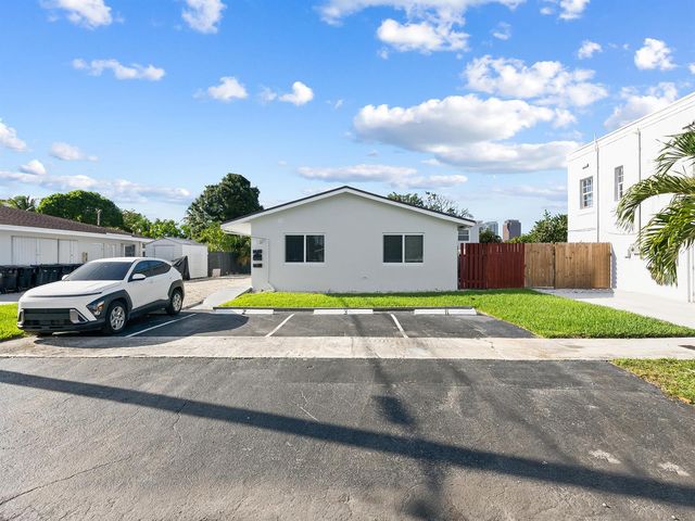 321 SW 14th Street 3, Fort Lauderdale, FL 33315