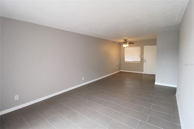 3001 BEE RIDGE ROAD 207, Sarasota, FL 34239