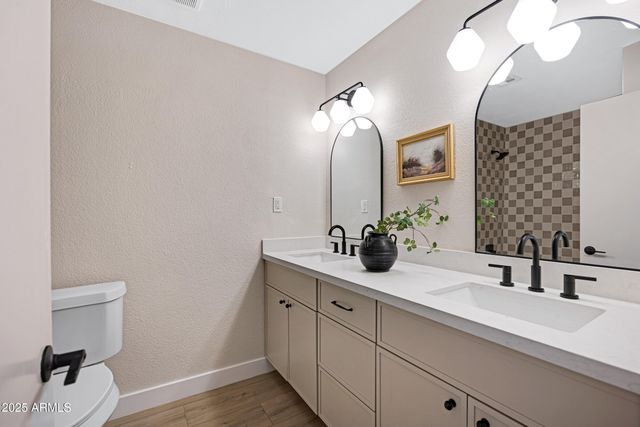 3350 E FLORIAN Avenue, Mesa, AZ 85204