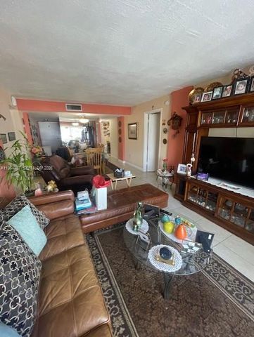 14250 SW 62nd St 320, Miami, FL 33183