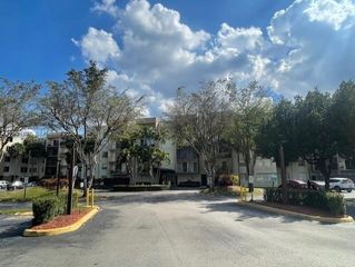 14250 SW 62nd St 320, Miami, FL 33183