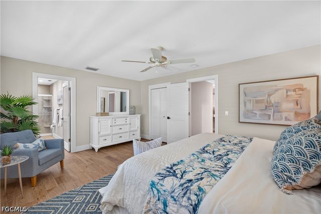 1590 Sandpiper ST, Naples, FL 34102