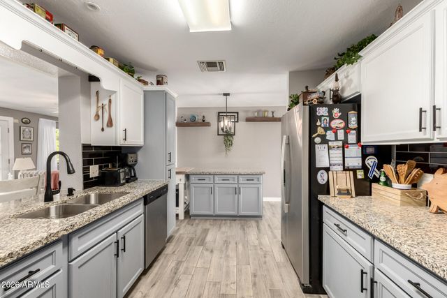 5422 E DODGE Street, Mesa, AZ 85205