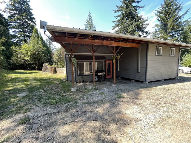53621 WEEKLY CREEK Rd, Myrtle Point, OR 97458