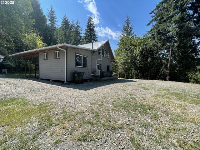 53621 WEEKLY CREEK Rd, Myrtle Point, OR 97458