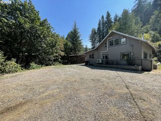 53621 WEEKLY CREEK Rd, Myrtle Point, OR 97458