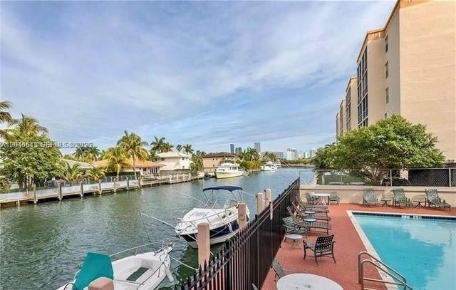 2903 N Miami Beach Boulevard 906, North Miami Beach, FL 33160