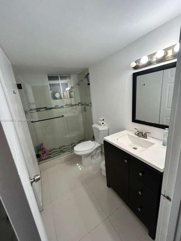 2903 N Miami Beach Boulevard 906, North Miami Beach, FL 33160