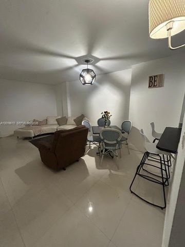 2903 N Miami Beach Boulevard 906, North Miami Beach, FL 33160