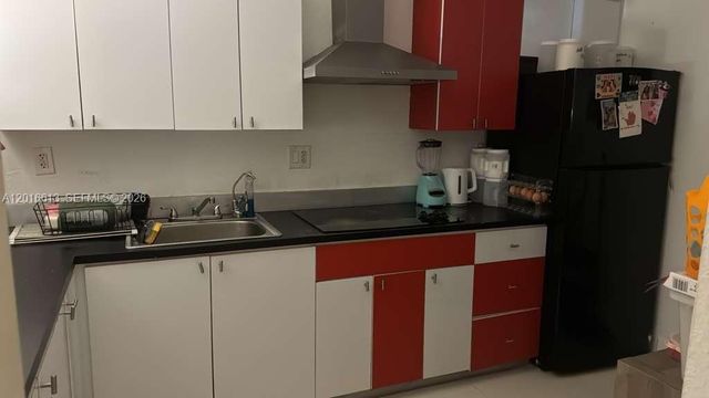 2903 N Miami Beach Boulevard 906, North Miami Beach, FL 33160