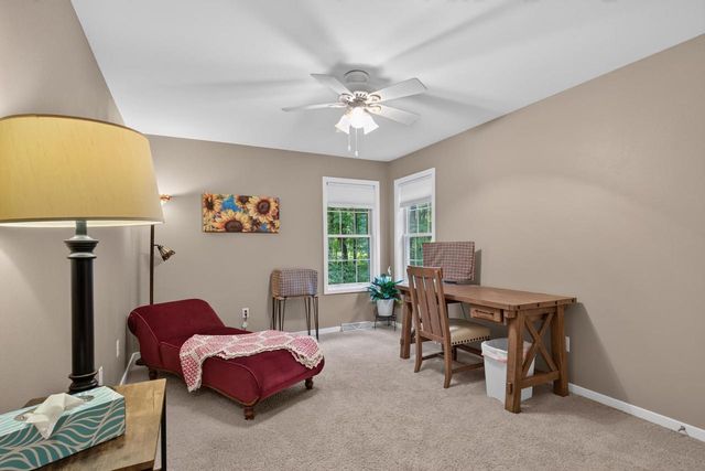 912 CHEROKEE COURT, Waupaca, WI 54981