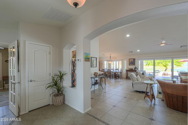283 N SAN JUAN Trail, Casa Grande, AZ 85194