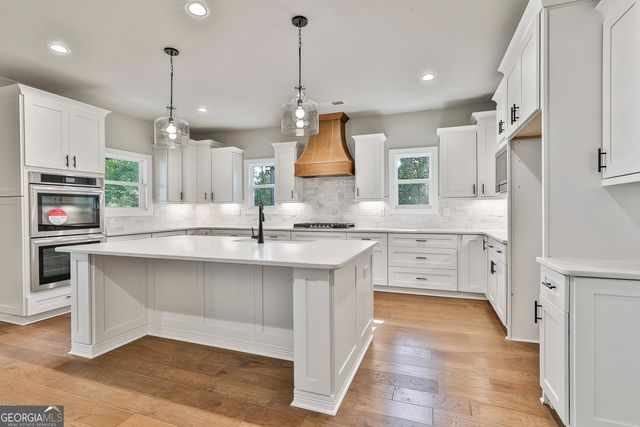 49 Leverett Drive, Newnan, GA 30265