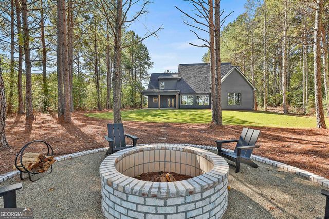 49 Leverett Drive, Newnan, GA 30265