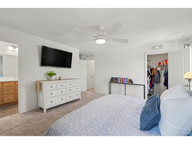 2419 Whistler Dr, Longmont, CO 80504