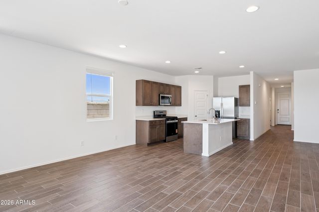 46535 W SKYLINE Drive, Maricopa, AZ 85139