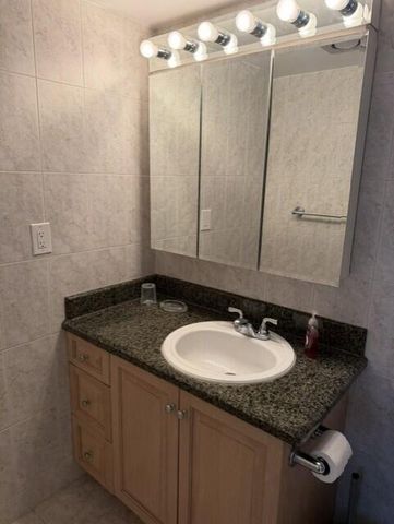 315 SE 11TH Terrace 203, Dania Beach, FL 33004