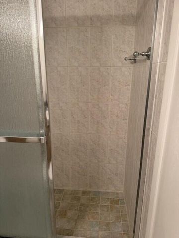 315 SE 11TH Terrace 203, Dania Beach, FL 33004