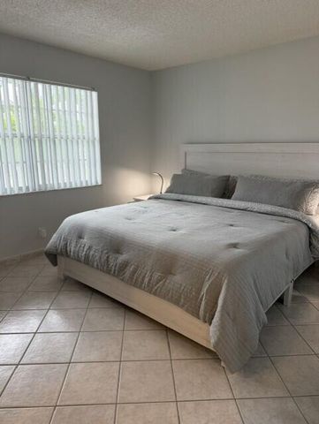 315 SE 11TH Terrace 203, Dania Beach, FL 33004
