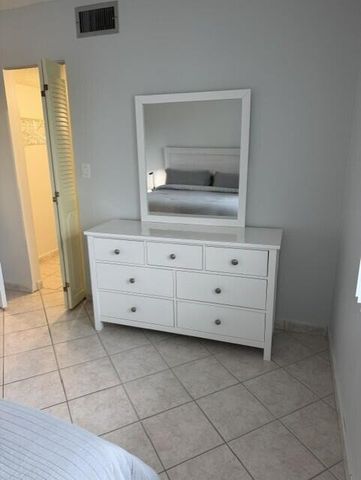 315 SE 11TH Terrace 203, Dania Beach, FL 33004