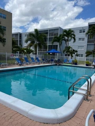 315 SE 11TH Terrace 203, Dania Beach, FL 33004