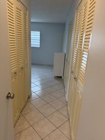 315 SE 11TH Terrace 203, Dania Beach, FL 33004