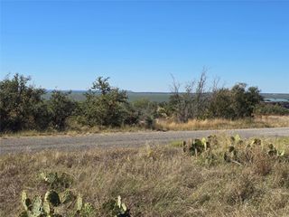 69 Peninsula DR, Burnet, TX 78611