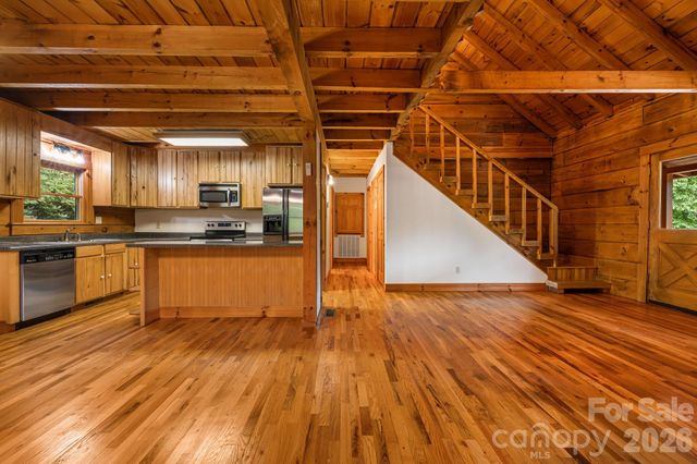 256 Fairway Loop, Burnsville, NC 28714