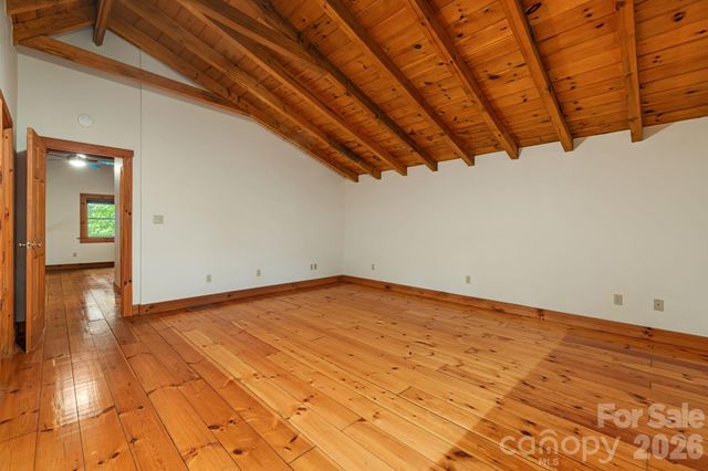 256 Fairway Loop, Burnsville, NC 28714