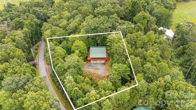 256 Fairway Loop, Burnsville, NC 28714