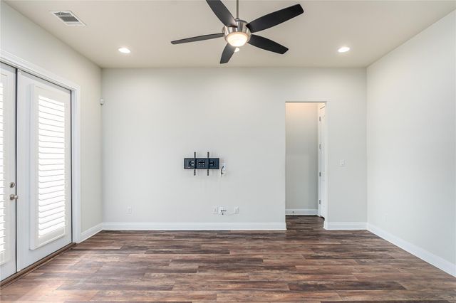 3805 Wales CT, Round Rock, TX 78681