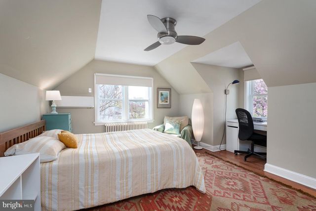 69 LEAVITT LN, Princeton, NJ 08540
