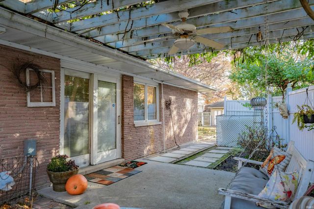 3222 Chancellor Drive, Fort Wayne, IN 46815