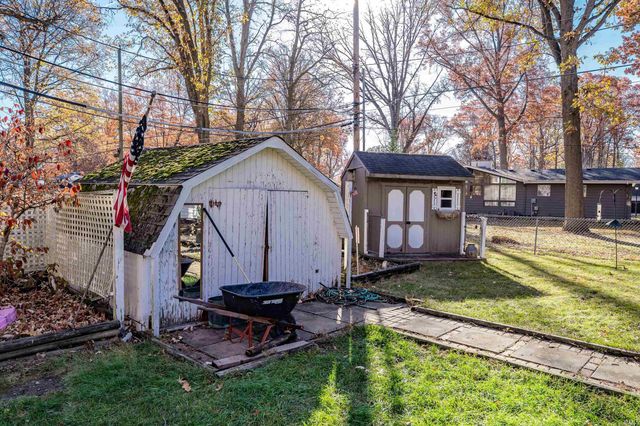 3222 Chancellor Drive, Fort Wayne, IN 46815