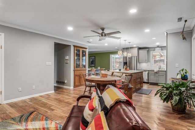 3222 Chancellor Drive, Fort Wayne, IN 46815