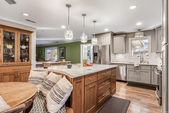 3222 Chancellor Drive, Fort Wayne, IN 46815