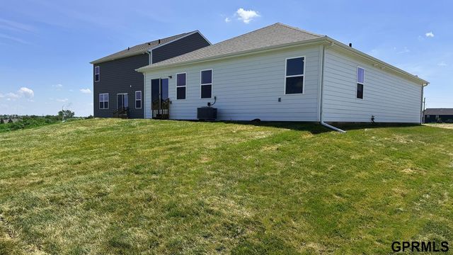 16506 Clay Street, Bennington, NE 68007
