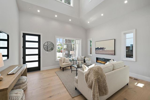 263 Belmont Avenue, Redwood City, CA 94061